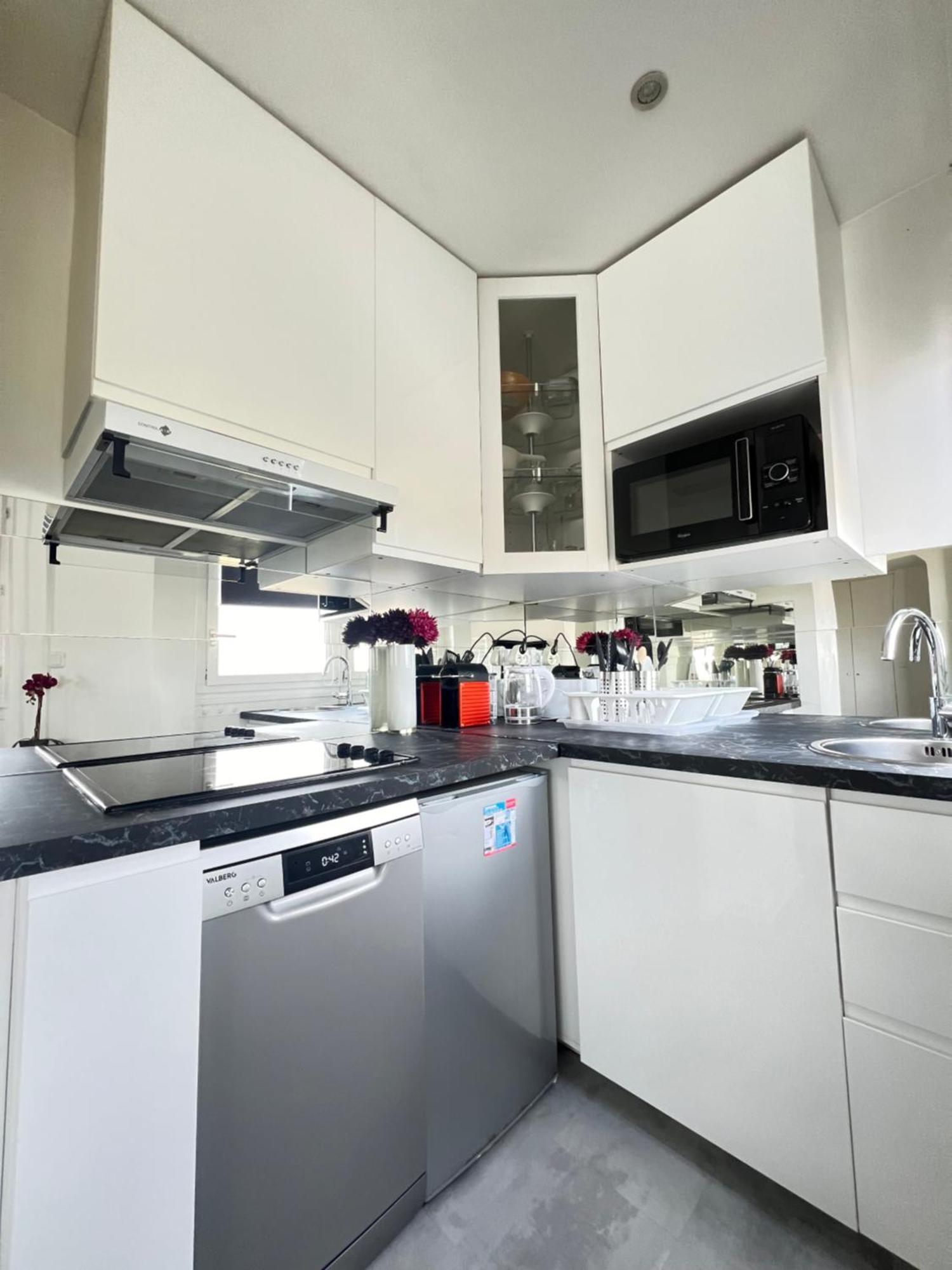 Apartment Home In Paris With View, 15Min Direct To Center Exterior photo